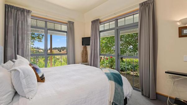 Hawkdun Rise Vineyard & Accommodation Alexandra Buitenkant foto